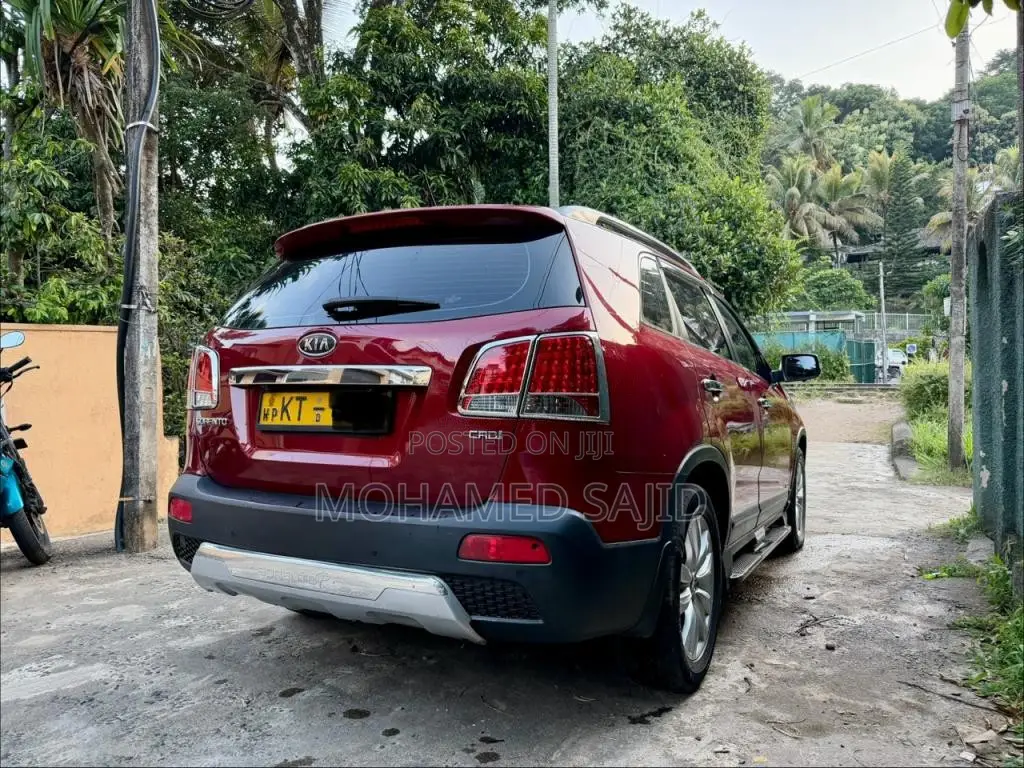Kia Sorento 2012 SUV (Used)