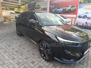 Honda Vezel Z Premium 10sps 2023 SUV Unregistered (Recondition)