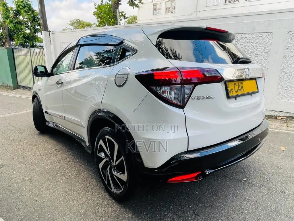 Honda Vezel RS Sensing 2016 SUV (Used)