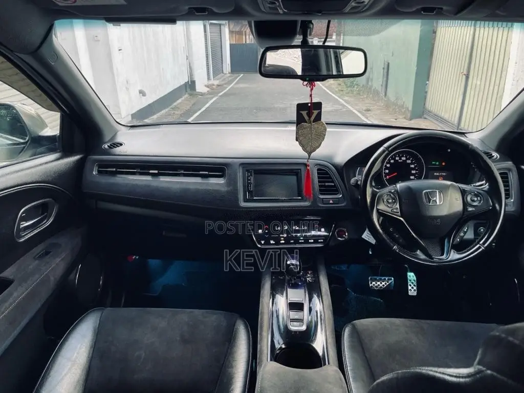 Honda Vezel RS Sensing 2016 SUV (Used)