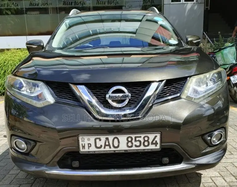 Nissan X-trail 2015 SUV (Used)