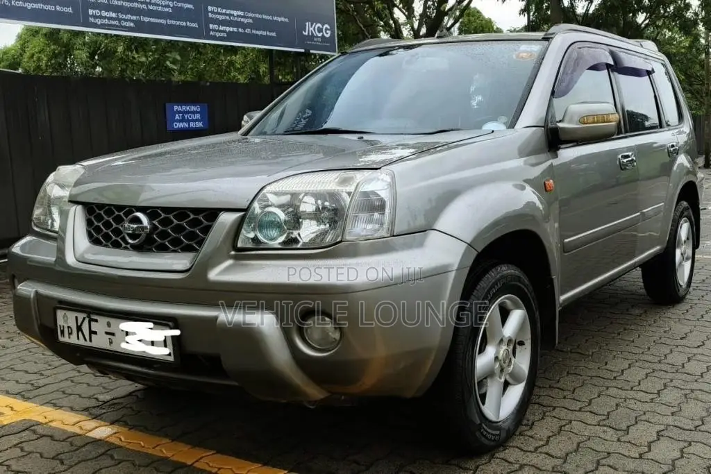 Nissan X-trail 2003 SUV (Used)