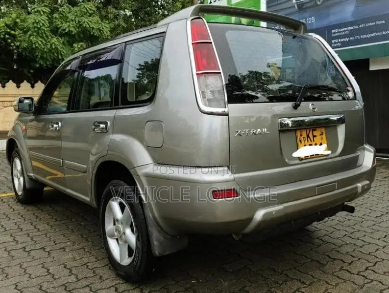 Nissan X-trail 2003 SUV (Used)
