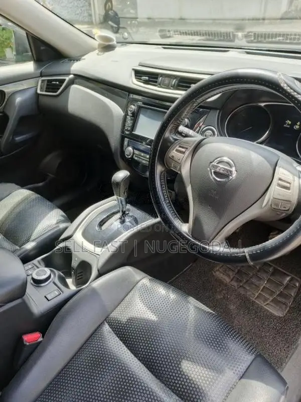 Nissan X-trail 2015 SUV (Used)
