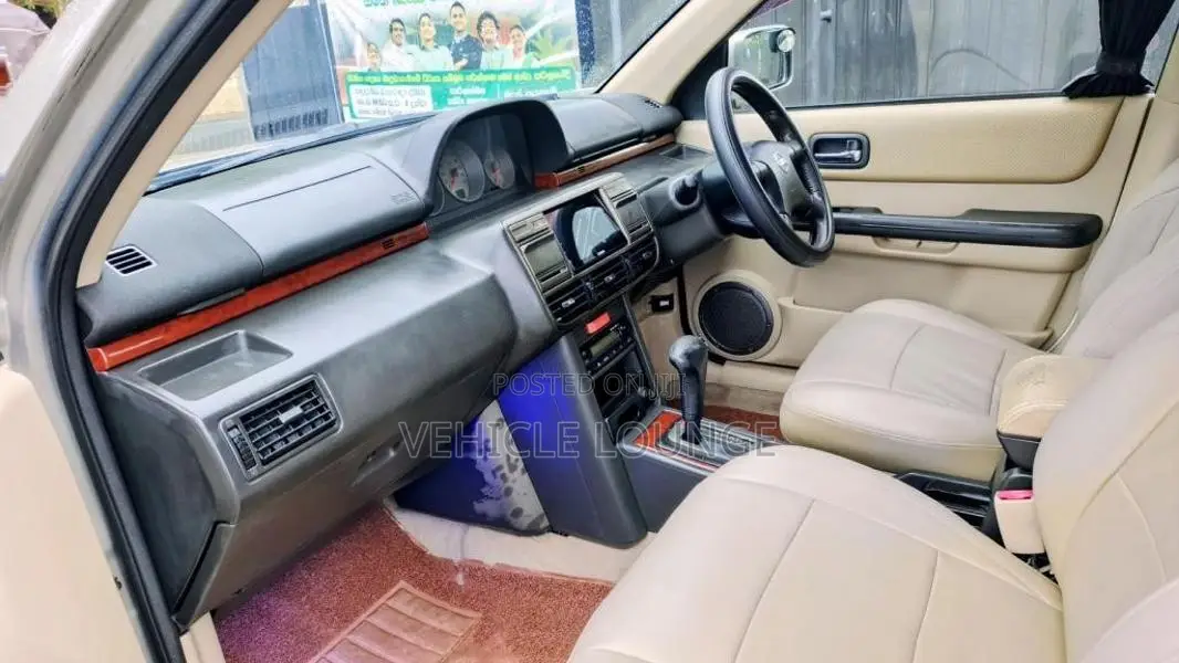 Nissan X-trail 2003 SUV (Used)