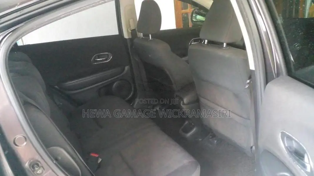 Honda Vezel 2014 SUV (Used)