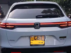 Honda Vezel 2025 SUV (Used)