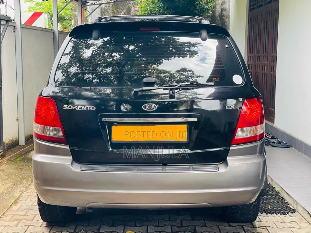 Kia Sorento 4x4 2004 SUV (Used)