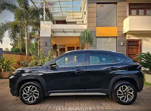 Suzuki Fronx Alpha Full Spec 2025 SUV (Used)