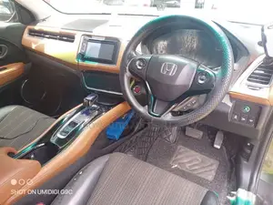 Honda VEZEL ORANGE 2014 SUV (Used)