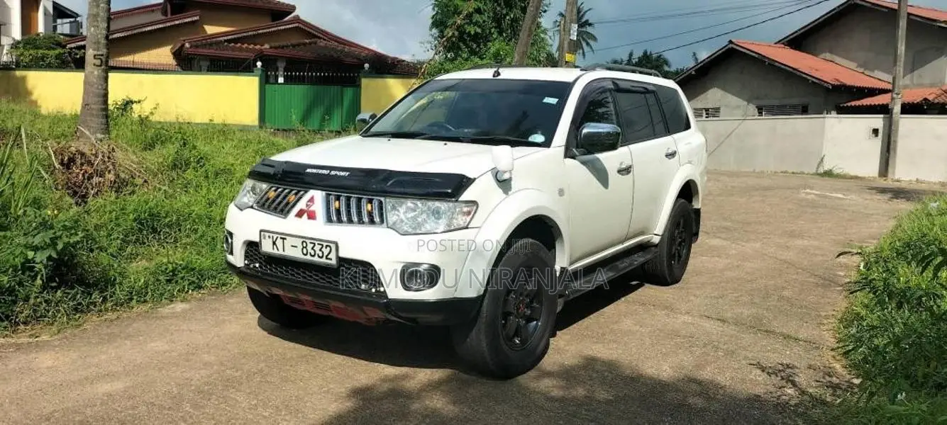 Mitsubishi Montero Sport 2012 SUV (Used)