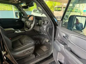 Toyota TRJ 250 2024 SUV (Used)