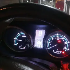 Toyota Land Cruiser 2013 SUV (Used)