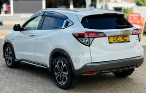 Honda VEZEL 2014 SUV (Used)