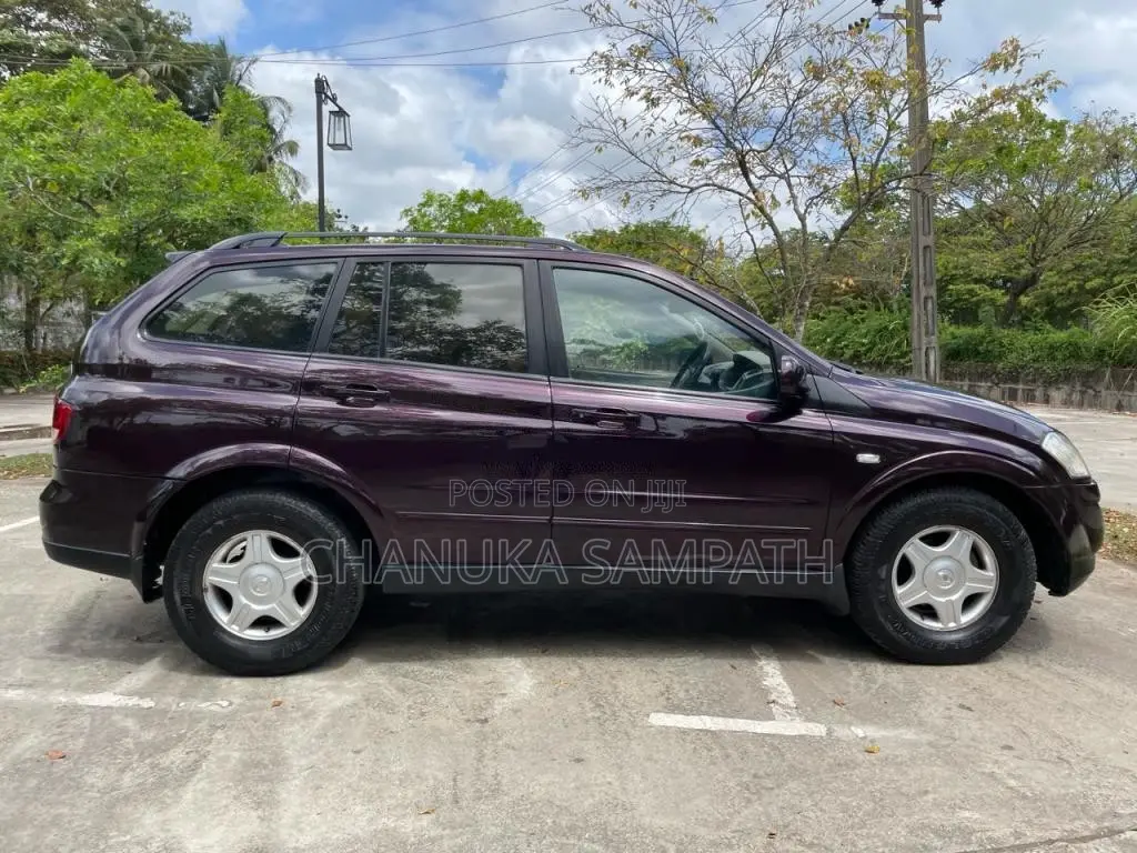 Micro Kyron 2008 SUV (Used)