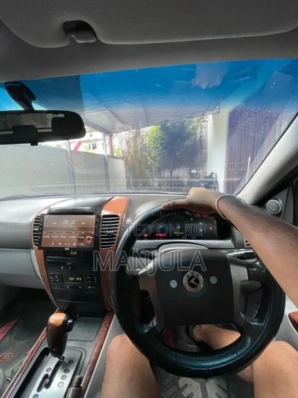 Kia Sorento 4x4 2004 SUV (Used)