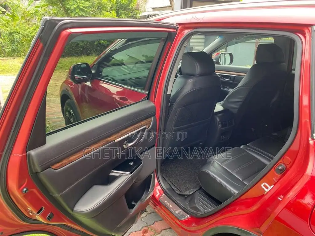 Honda CRV Masterpiece 2018 SUV (Used)