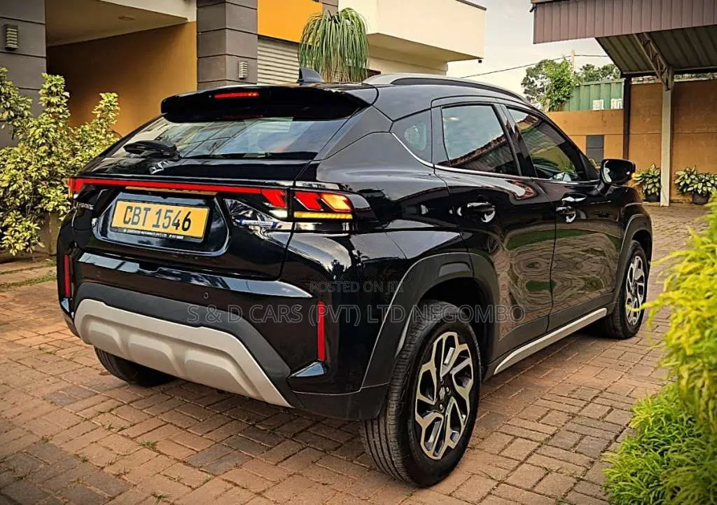 Suzuki Fronx Alpha Full Spec 2025 SUV (Used)