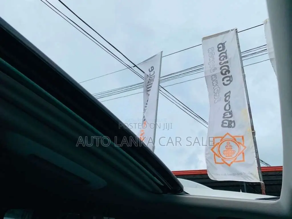 Toyota Land Cruiser V8 ZX 2011 SUV (Used)