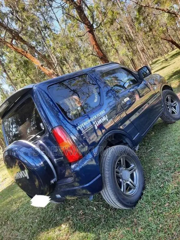 Suzuki Jimny Land Venture 2015 SUV (Used)