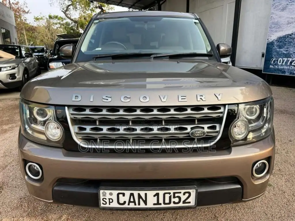 Land-Rover Discovery 4S SDV6 2015 SUV (Used)