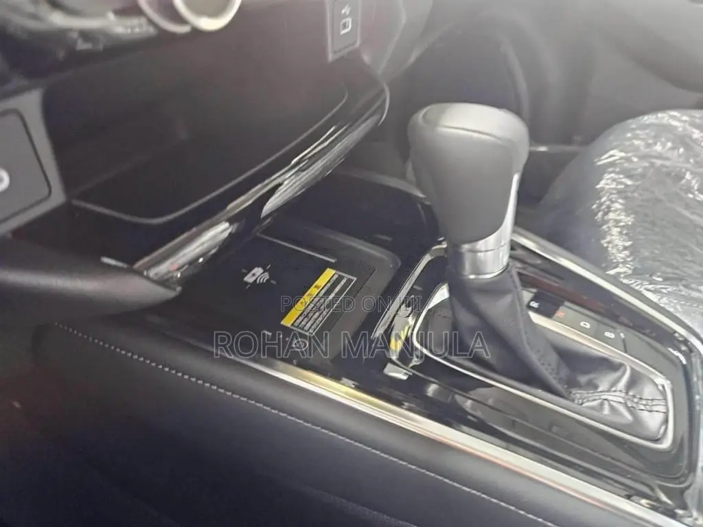Honda Vezel Z PREMIUM 2025 SUV Brand New