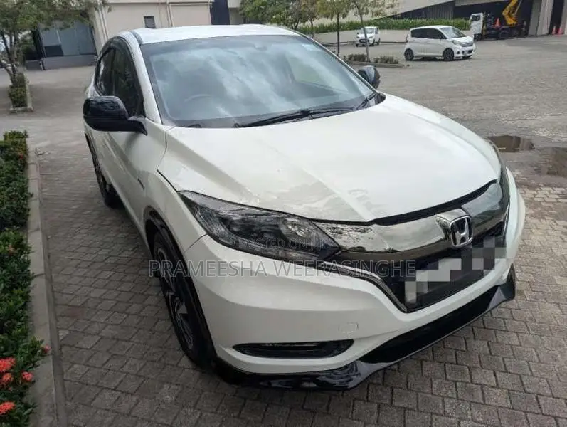 Honda Vezel 2017 SUV (Used)
