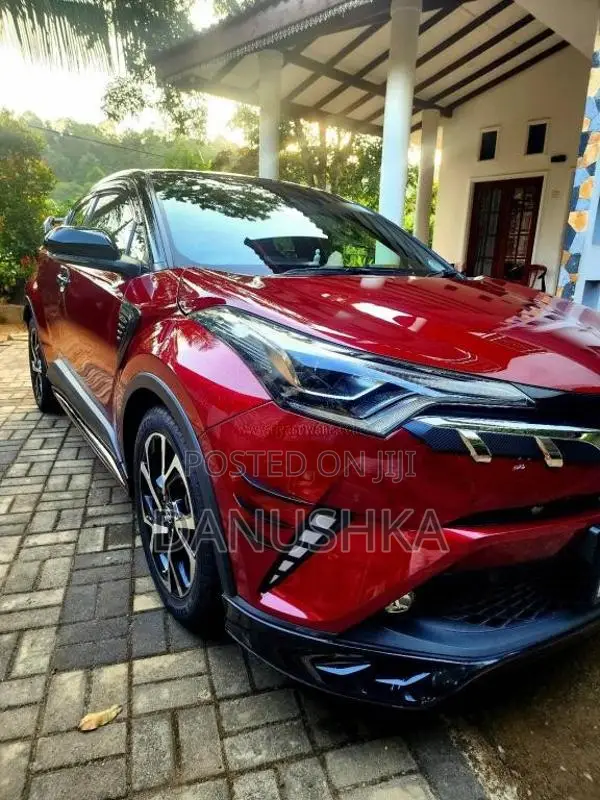Toyota CHR NGX10 GT TURBO 2018 SUV (Used)