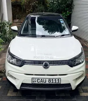 Micro Tivoli 2017 SUV (Used)