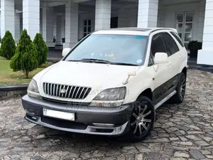 Toyota Harrier 1999 SUV (Used)