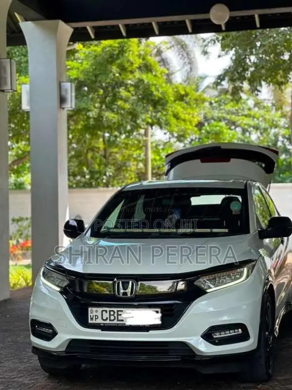 Honda Vezel 2018 SUV (Used)