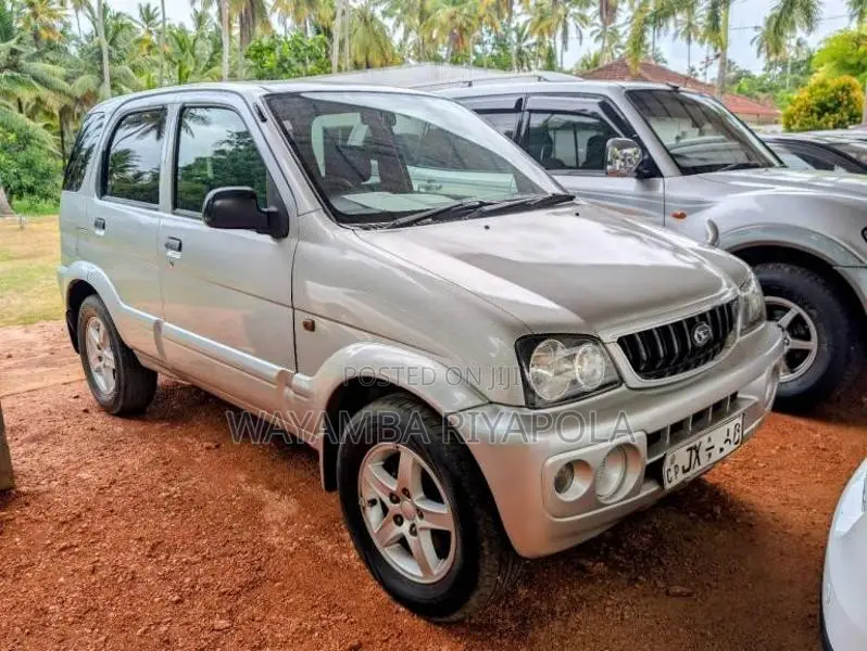 Daihatsu Terios 2001 SUV (Used)