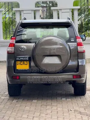 Toyota Land Cruiser Prado 150 TX 2015 SUV (Used)