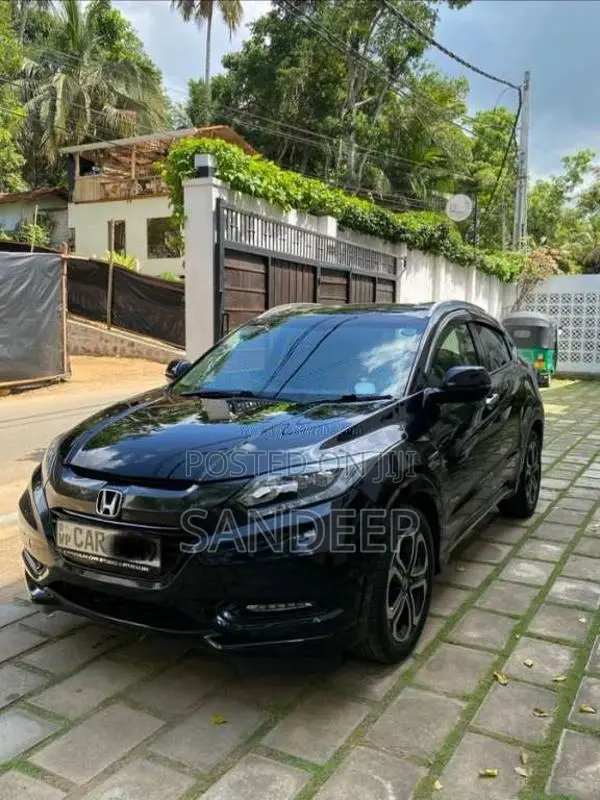 Honda Vezel 2016 SUV (Used)