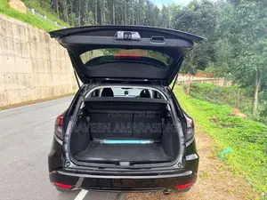 Honda Vezel 2014 SUV (Used)
