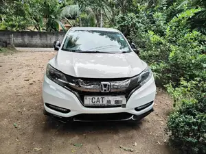 Honda Vezel RS 2016 SUV (Used)
