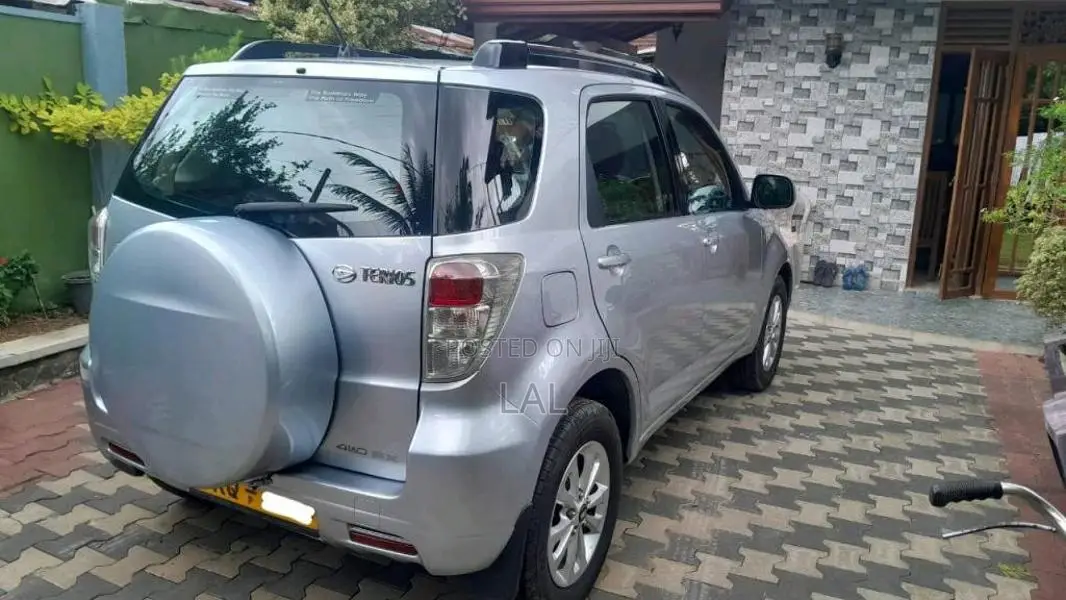 Daihatsu Terios 2011 SUV (Used)