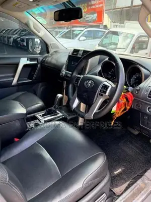 Toyota Land Cruiser Prado TX 150 2012 SUV (Used)