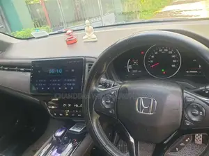 Honda Vezel RS 2018 SUV (Used)