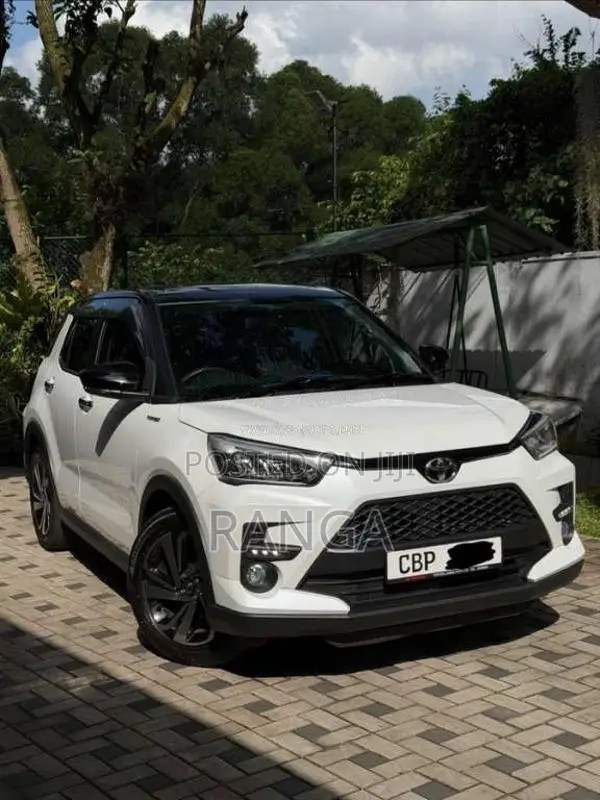 Toyota Raize 2025 SUV (Used)