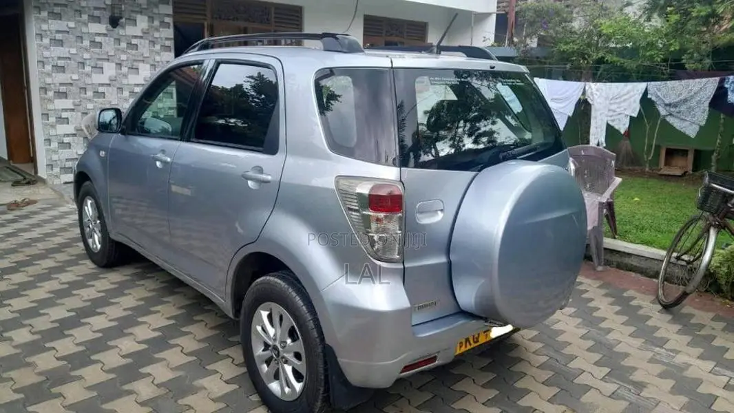 Daihatsu Terios 2011 SUV (Used)