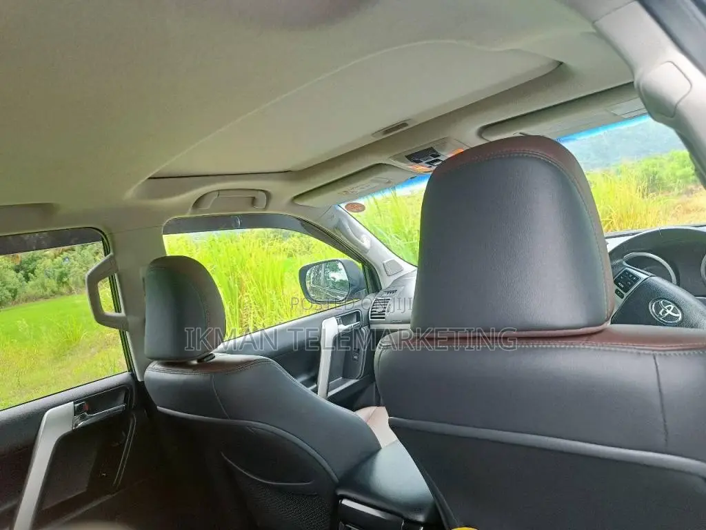 Toyota Land Cruiser 2017 SUV Brand New