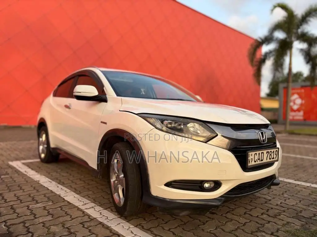 Honda Vezel 2013 SUV (Used)