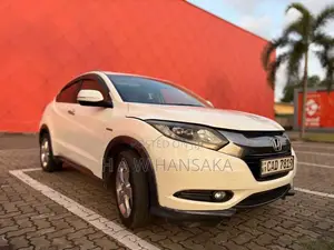 Honda Vezel 2013 SUV (Used)