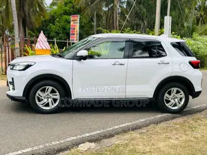 Toyota Raize 2023 SUV (Used)