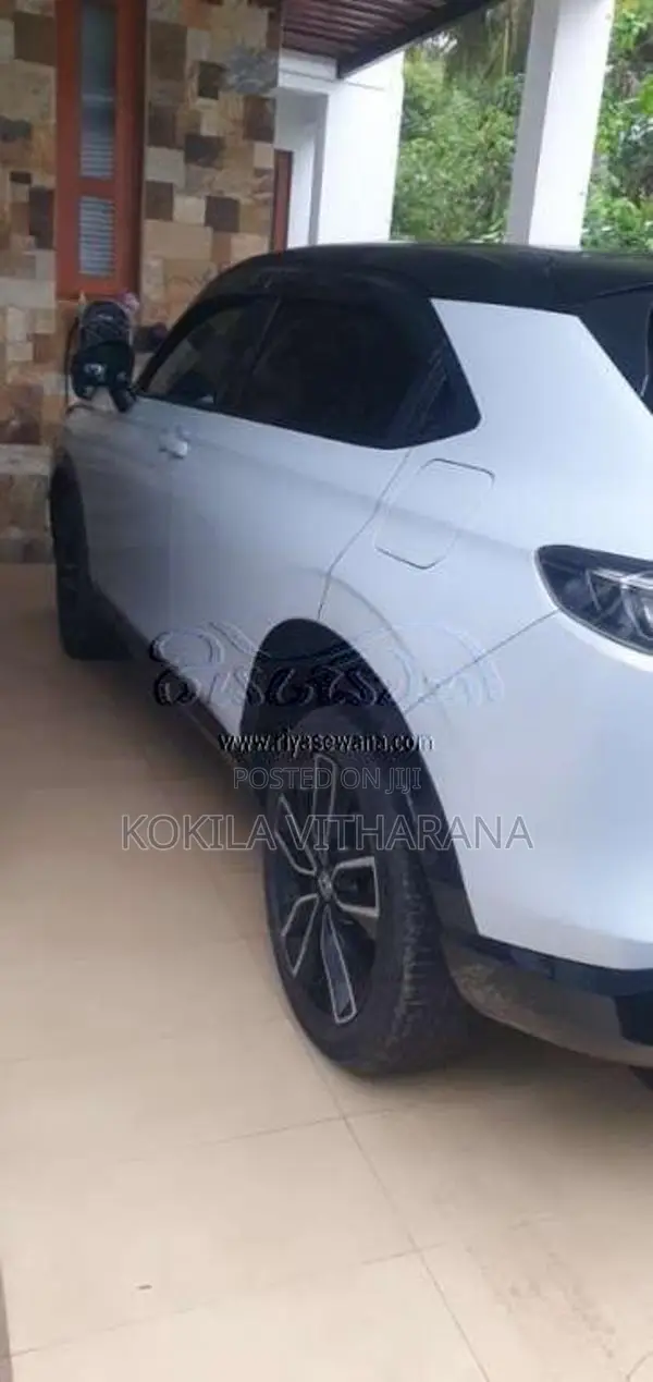 Honda Vezel 2025 SUV (Used)