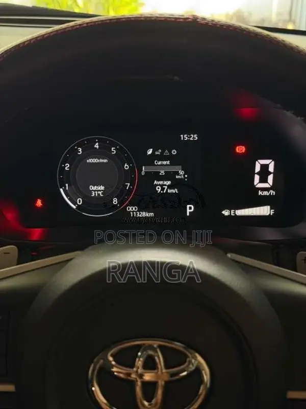 Toyota Raize 2025 SUV (Used)