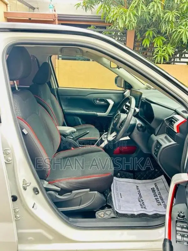Toyota Raize 2020 SUV (Used)