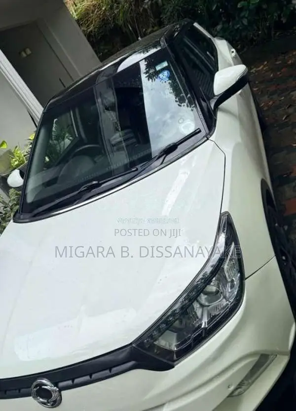 Micro Tivoli 2017 SUV (Used)