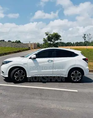 Honda Vezel 2014 SUV (Used)